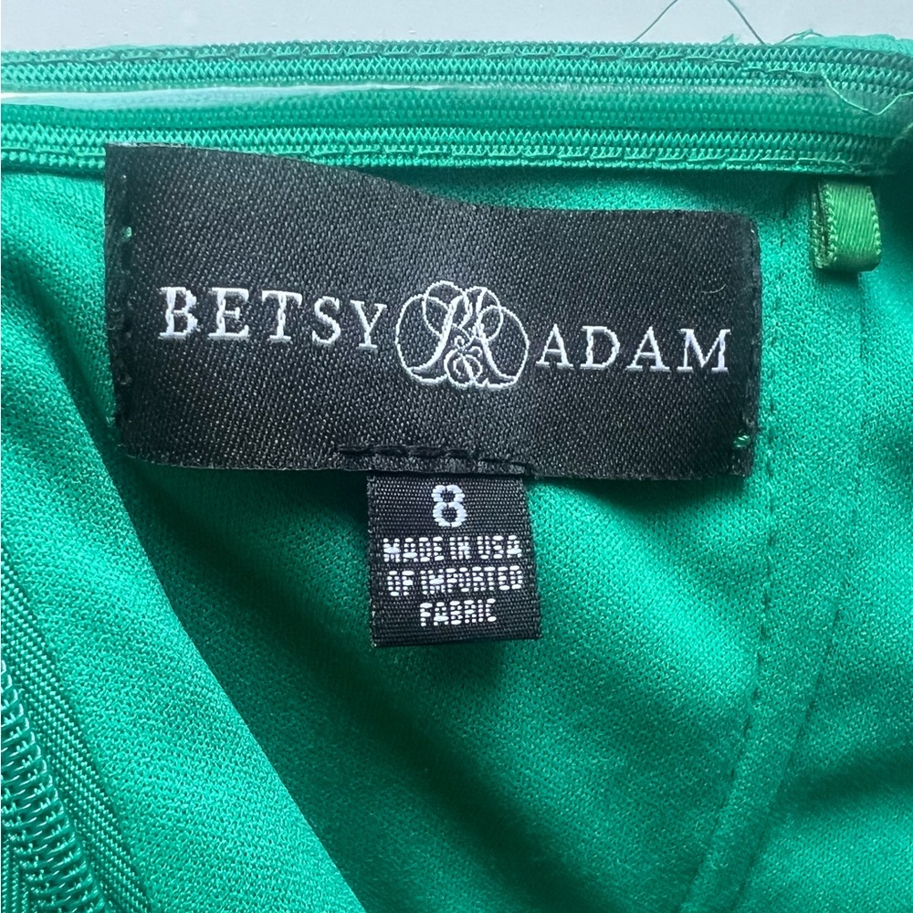 Betsy & Adam Strapless Green Formal Dress with Floral Applique - Picture 6 of 6